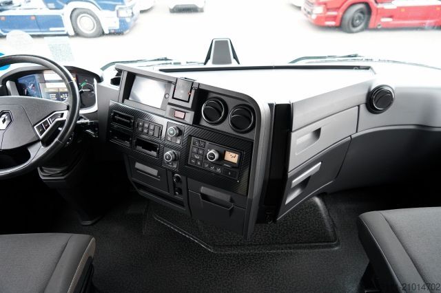 Standard tractor unit RENAULT T480 / 13 L / RETARDER / I-PARK COOL  /   OPONY