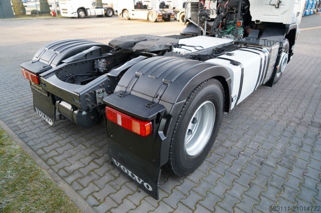 Τυπική μονάδα τράκτορα VOLVO FM 380 / PE?NY ADR  / KABINA DZIENNA / I-SHIFT