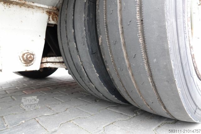 Низкорамный полуприцеп  ROBUSTE KAISER / NACZEPA LAWETA / NISKOPODWOZIOW