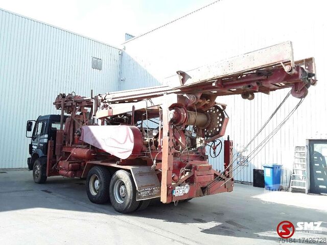 Furador de água Mercedes SK 2435 300M Foreuse eau Mercedes SK 2435 300M waterdrill Foreuse eau