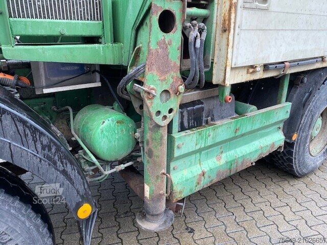 Grue montée sur camion Mercedes-Benz 2635 6x4 2635 6x4, V8, Heckkran Palfinger PK 28000, Funk, 28,5m-280kg