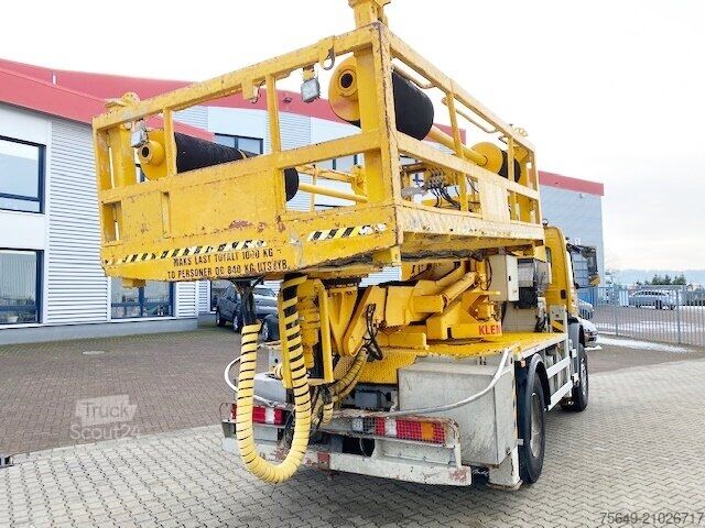 Special purpose truck Mercedes-Benz Axor 1824 K 4x2 Axor 1824 K 4x2, AMV Hubsteiger + Kompressor, Funk