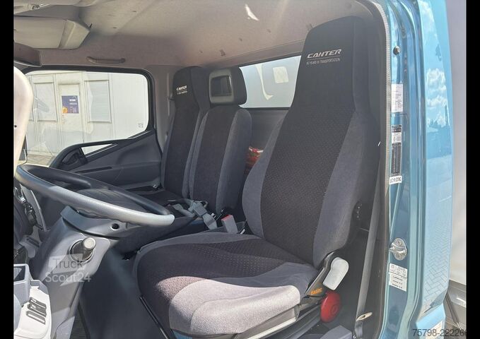Plataforma de carga FUSO 3C13