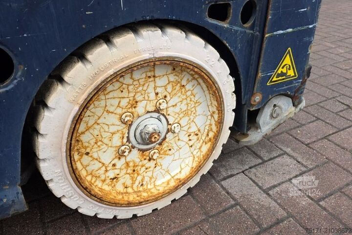 Pont élévateur à ciseaux PB Lifttechnik S225-12ES Electric, 22.5m Working Height, 450kg Ca