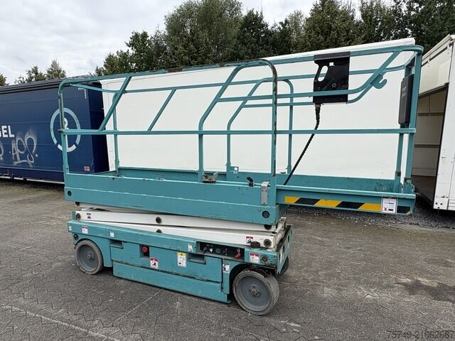 Piattaforma di lavoro mobile Genie Haulotte Compact 8 baugleich GS 2032 sofort verfügbar!