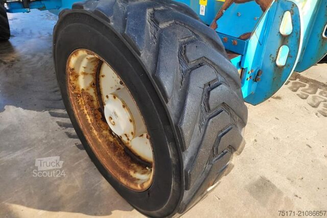 Телескопічна платформа Genie S125 As-Is, Diesel, 4x4x4 Drive, 40.1m Working Hei