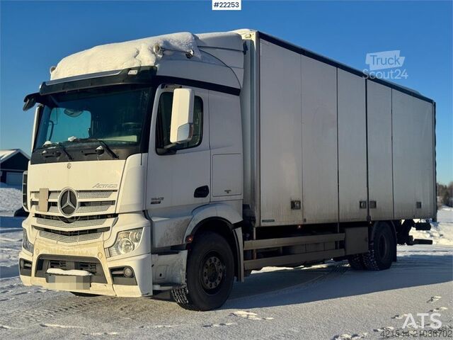 Kuffert Mercedes-Benz Actros 1842 Box Truck – Full Side Opening WATCH VI