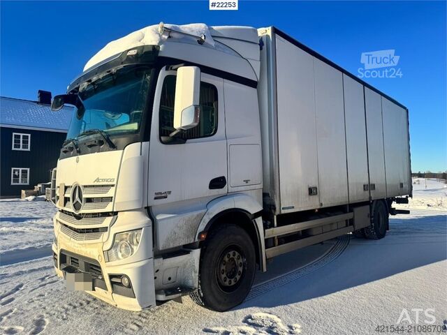 Kuffert Mercedes-Benz Actros 1842 Box Truck – Full Side Opening WATCH VI