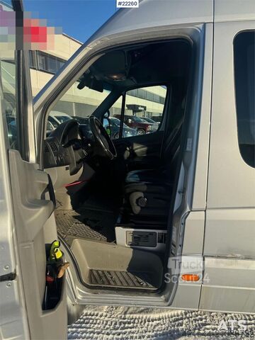 минибус Mercedes-Benz Sprinter 515 minibus – 17 seats