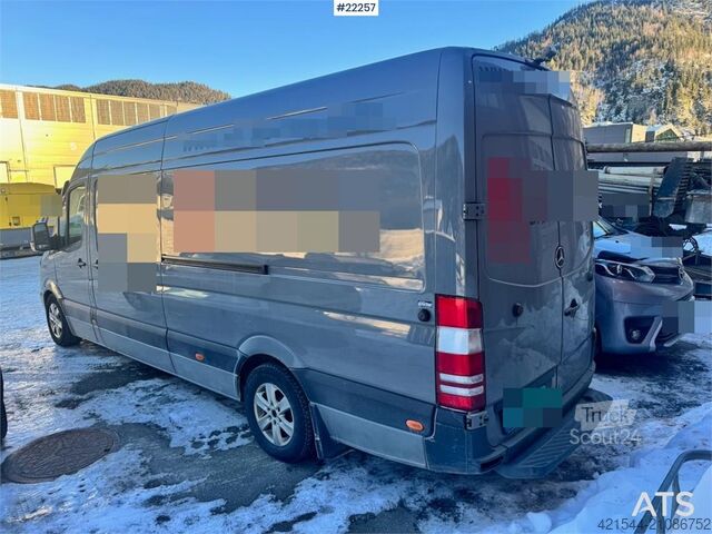 Универсал с высокой крышей Mercedes-Benz Sprinter