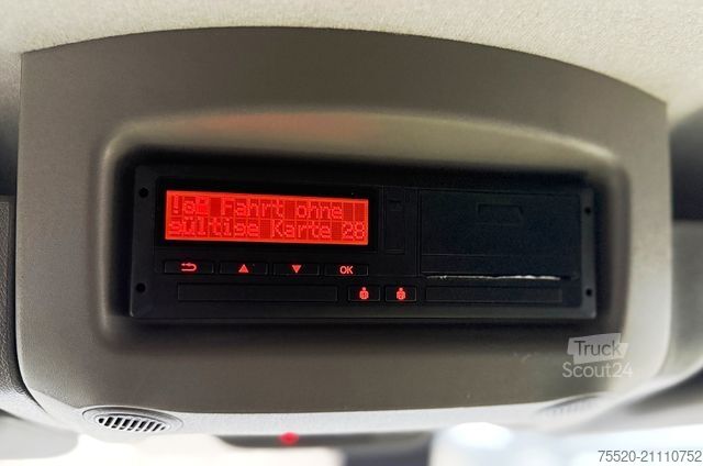 Dubă cu acoperiș înalt RENAULT Master Hochkasten 3,5t dCI 135 L3H2 AHK PDC