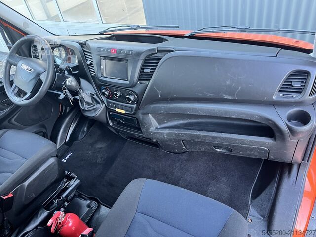 Plateau de chargement Iveco Daily 35C14 2.3 375 Laadklep 500kg Trekhaak 350...