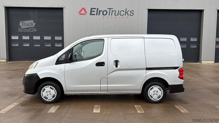 Kombi med högt tak Nissan nv 200 (BELGIAN VAN / GOOD CONDITION /