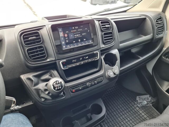 Curtain sider van Fiat Ducato 35 Pritsche Plane 180 Schlafkab. Klima