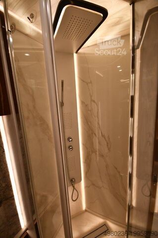 Інтегрований будинок на колесах Luxusreisemobil Quantum Volvo