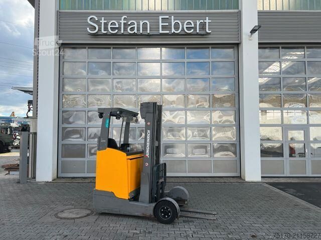 Reachtruck Jungheinrich ETV C16 / Triplex 5.72m / SS / nur 3.228h / 2016