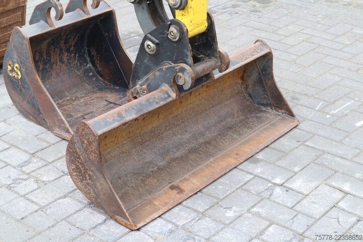 міні-екскаватор WACKER NEUSON ET16 | DUTCH LOW HOURS | 3 BUCKETS | HYDR. QC
