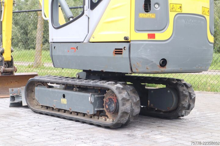 міні-екскаватор WACKER NEUSON ET16 | DUTCH LOW HOURS | 3 BUCKETS | HYDR. QC