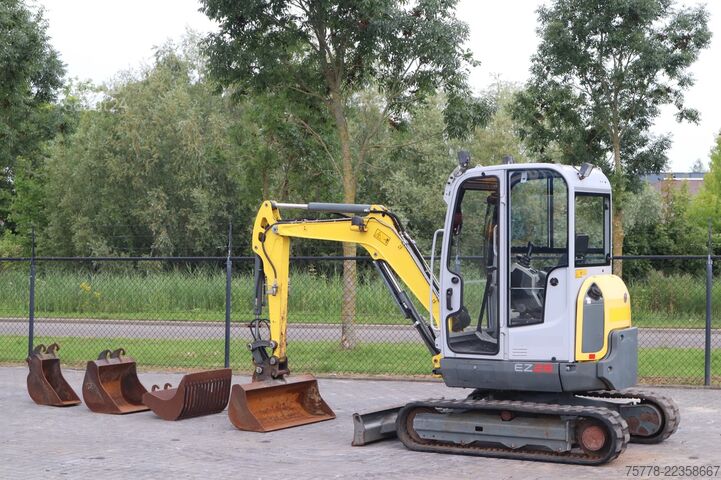 Minibagger WACKER NEUSON EZ28 | DUTCH MACHINE | 4 BUCKETS | LOW HOURS