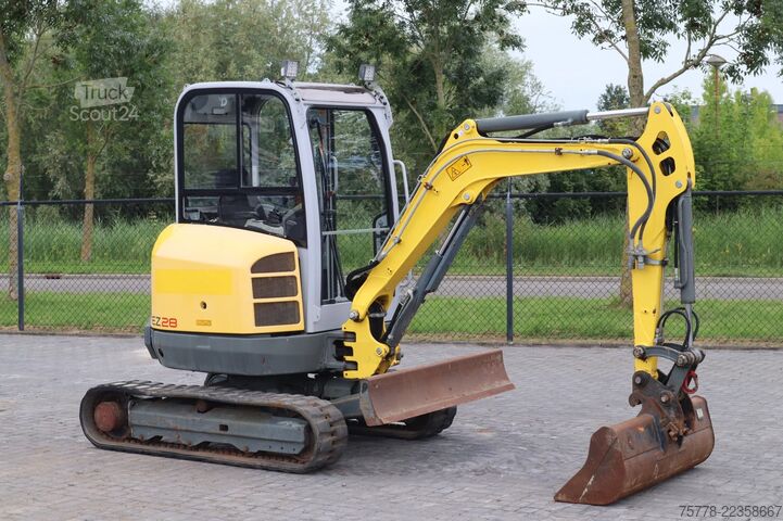 Minibagger WACKER NEUSON EZ28 | DUTCH MACHINE | 4 BUCKETS | LOW HOURS