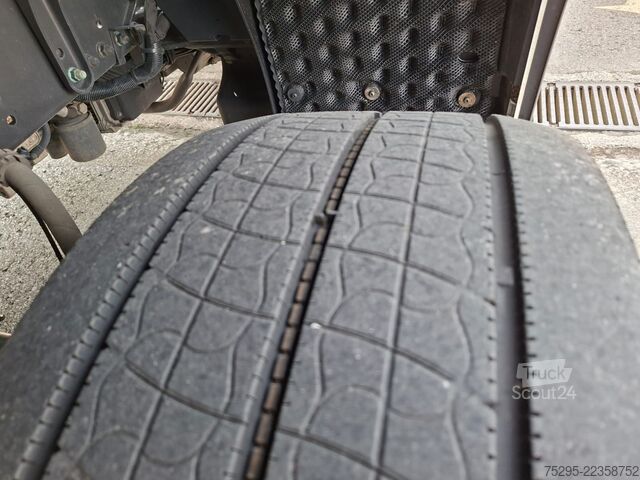 Véhicule utilitaire MAN TGX  18.470 Mega SZM mit Hubsat.   RETARDER  NAVI