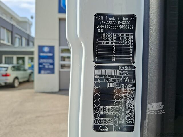 Véhicule utilitaire MAN TGX  18.470 Mega SZM mit Hubsat.   RETARDER  NAVI