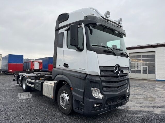 Mainomas kėbulo sunkvežimis Mercedes-Benz Actros 2540 BDF exBW Fahrsch BIG S KM 99