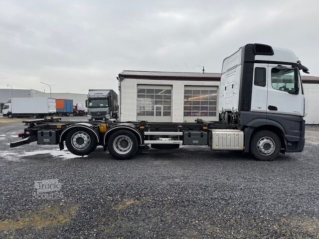 Mainomas kėbulo sunkvežimis Mercedes-Benz Actros 2540 BDF exBW Fahrsch BIG S KM 99