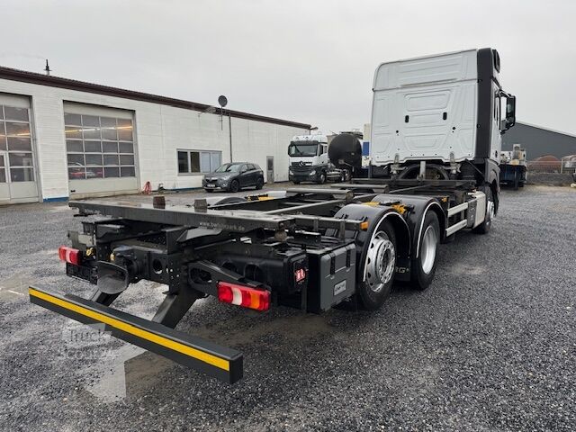 Mainomas kėbulo sunkvežimis Mercedes-Benz Actros 2540 BDF exBW Fahrsch BIG S KM 99