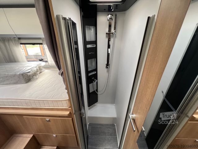 Félintegrált lakóautó GIOTTILINE Toscan 69GC