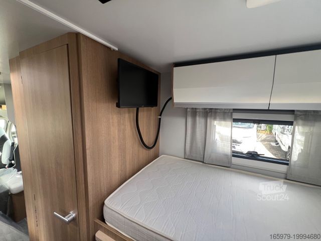 Félintegrált lakóautó GIOTTILINE Toscan 69GC