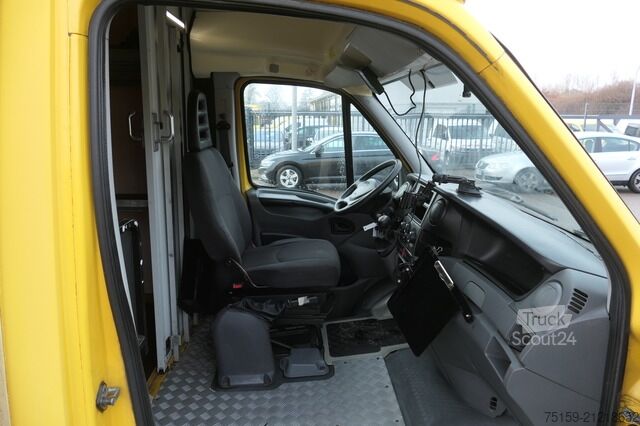 Furgoneta caja iveco Daily 35 S11 C30C AUTOMATIK KAMERA Regale LUFT DURCHGANG EURO-5 CoC