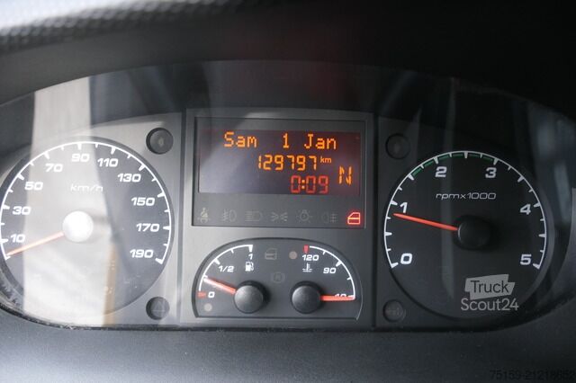 Furgoneta caja iveco Daily 35 S11 C30C AUTOMATIK KAMERA Regale LUFT DURCHGANG EURO-5 CoC