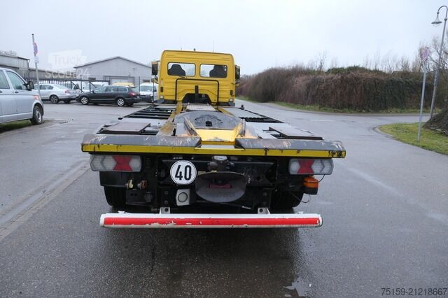 Camión con caja móvil mercedes-benz KAMAG WBH 25 Wiesel Terberg Umsetzfahrz. AHK Sattelkupplung KLIMA WEBASTO