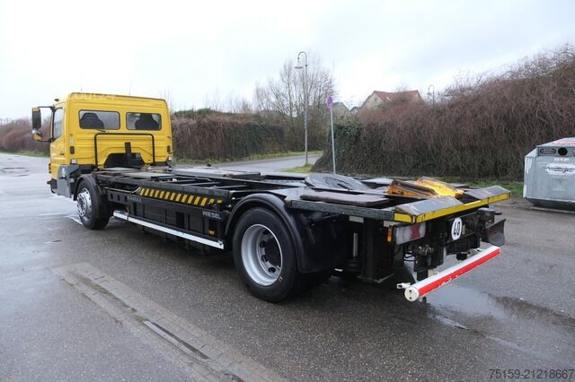 Camión con caja móvil mercedes-benz KAMAG WBH 25 Wiesel Terberg Umsetzfahrz. AHK Sattelkupplung KLIMA WEBASTO