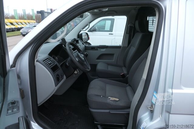 Panel van Volkswagen T5 Transporter 2.0 TDI lang Klima AHK Werkstatteinbauten CoC