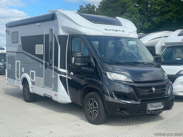 Autorulotă semi-integrată SUNLIGHT T 67 S ADVENTURE EDITION