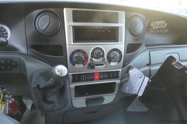 Box van iveco Daily 35 S11 C30C AUTOMATIK KAMERA MAXI Regale DURCHGANG