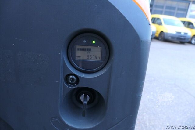 Ročni paletni voziček still EXU 16