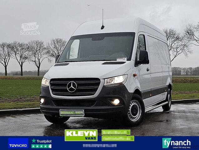 High-roof van MERCEDES-BENZ SPRINTER 314 L2H2 Mbux Euro6 AC!