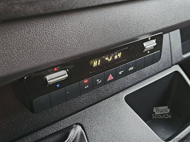 High-roof van MERCEDES-BENZ SPRINTER 317 L2H2 Navi 360