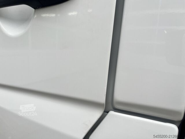 Plateau de chargement Mercedes-Benz Sprinter 513 CDI 130pk DC Laadkraan Hiab 017T A...