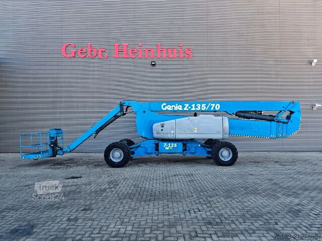 Teleskopbühne Genie Z-135