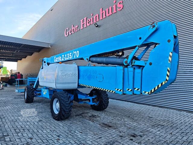 Teleskopbühne Genie Z-135