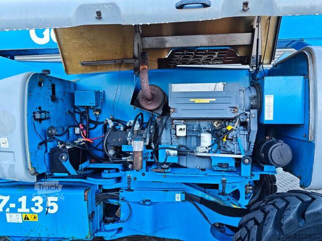 Teleskopbühne Genie Z-135