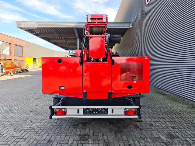 Kran för alla typer av terrängkörning Böcker AHK 30/1400