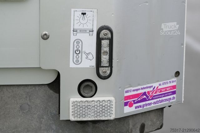 Semiremorcă carosată SCHMITZ CARGOBULL SKO/SBO  24 ZURRLEISTE / ZURRINGE / LIFTACHSE
