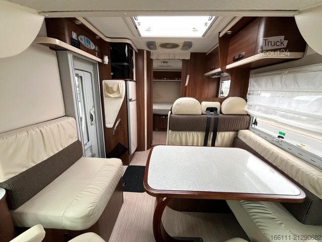 Camper integrado MCLOUIS Nevis 872 - Queens/Hubbett -  - Solar