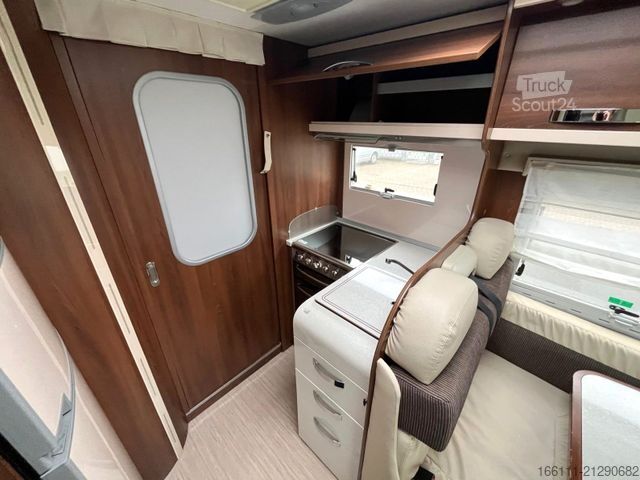 Camper integrado MCLOUIS Nevis 872 - Queens/Hubbett -  - Solar