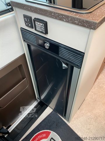 Camping-car BÜRSTNER Habiton HM 6.0 Automatik*170PS *Alufelgen*